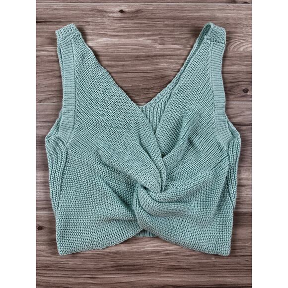 Pink Lily Aqua Twist-Front Crop Knit Top‎ Size Small - Picture 1 of 6